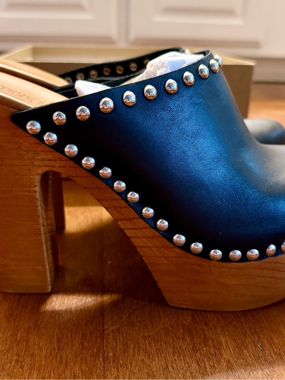 Steve Madden Clogs - Picture 4 of 6